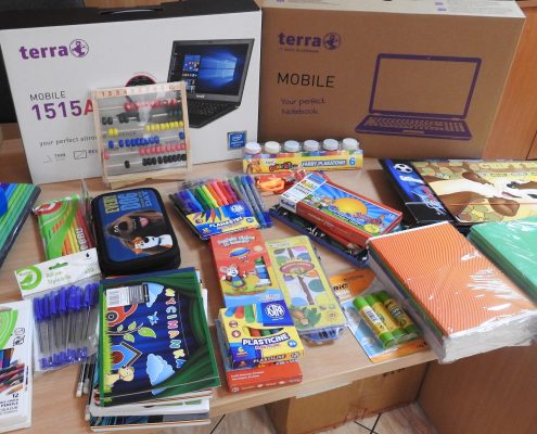 Tornister pełen uśmiechów