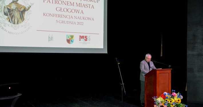 Ks. dr Marcin Iżycki na konferencji w Głogowie