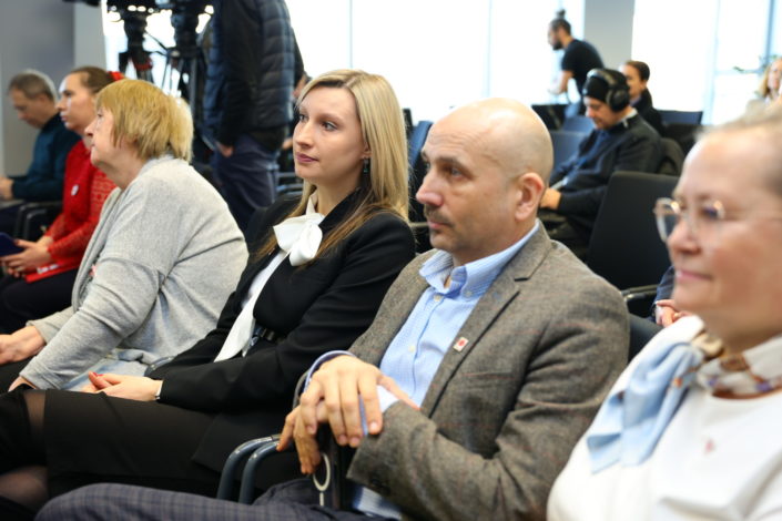 original-E7E26E90-4182-4902-9FA6-19944E20B4B0